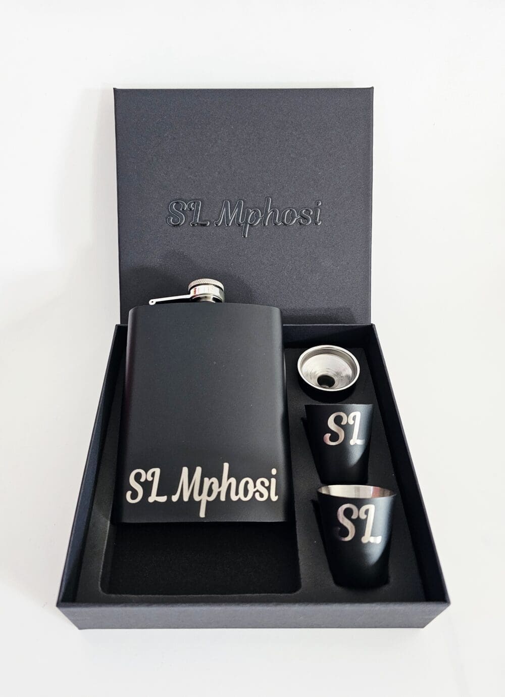 8ozHipFlaskSet7 Laser Engraving : 8oz Matte Black Hip Flask Set (with option for us to engrave)