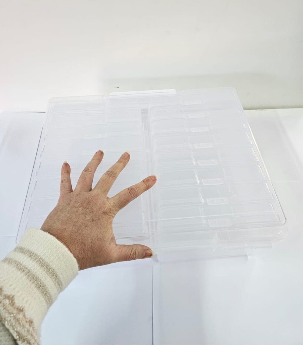 Arts & Crafts : 17 Piece Storage Container with 16 Inner Cases Plastic Storage Boxes with handle