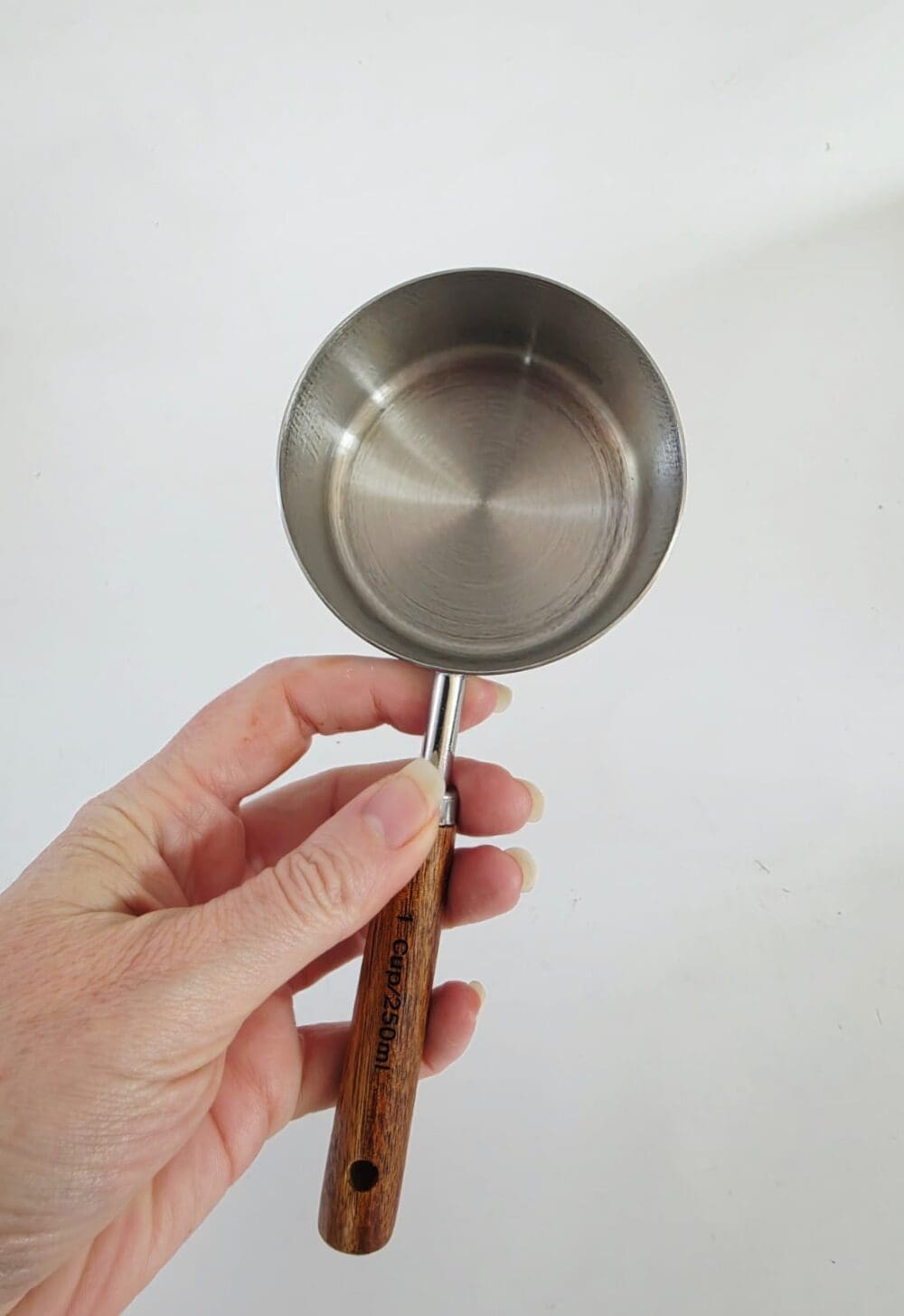 250mlMeasuringCup2 Arts & Crafts : 250ml Stainless Steel Measuring Cup with Wooden Handle