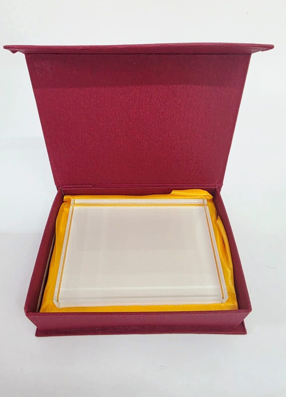 CG3 Sublimation Blanks : 2cm Thick Sublimation Crystal Glass (9 × 13 cm) – Premium Photo Block