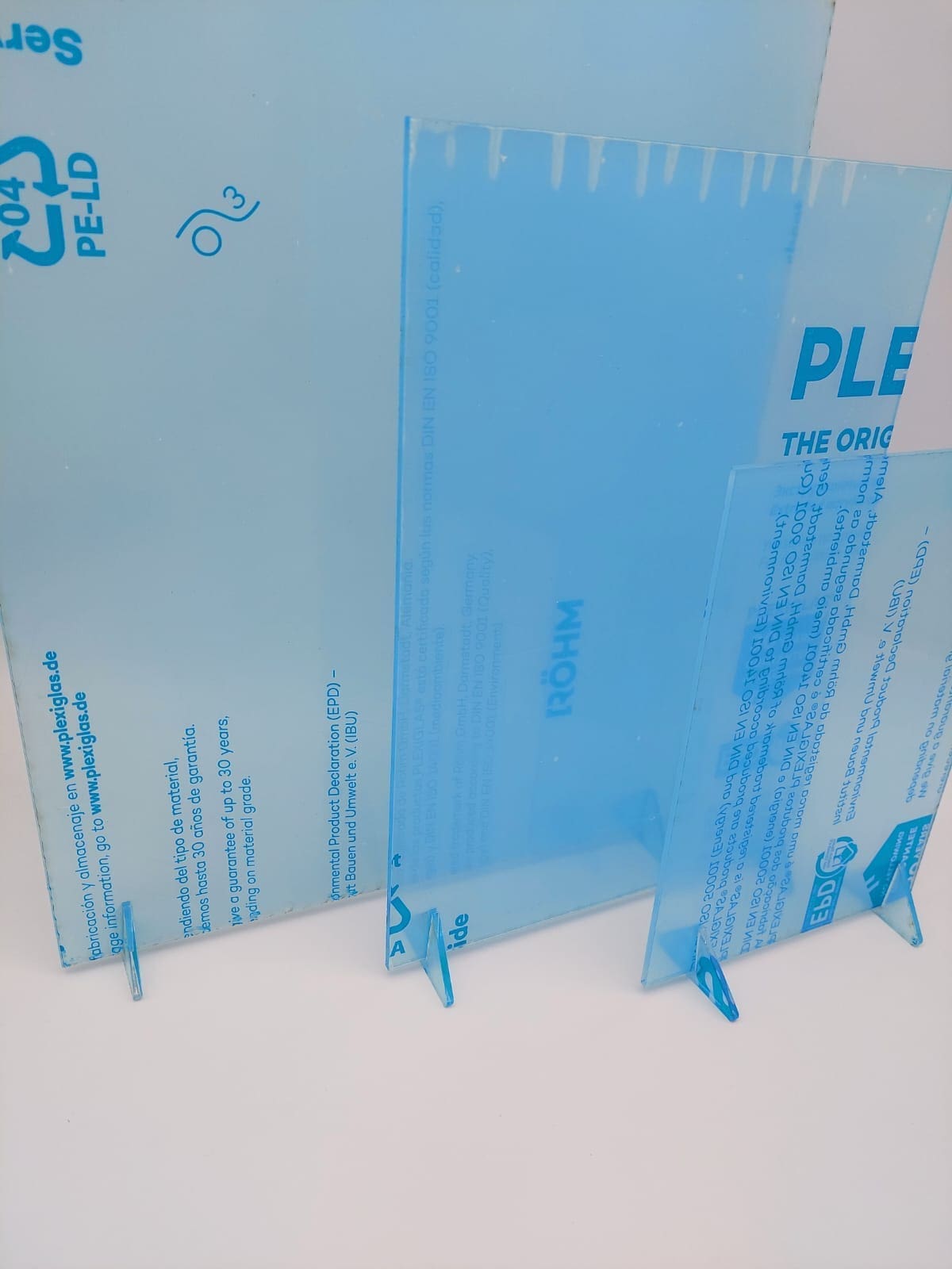 AcrylicStand4 Acrylic Blanks : Acrylic Board Stands (Feet) Set